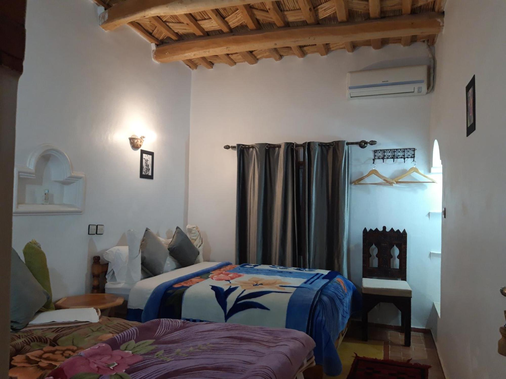 Berbere De La Montagne Hotel Imdiazene Buitenkant foto