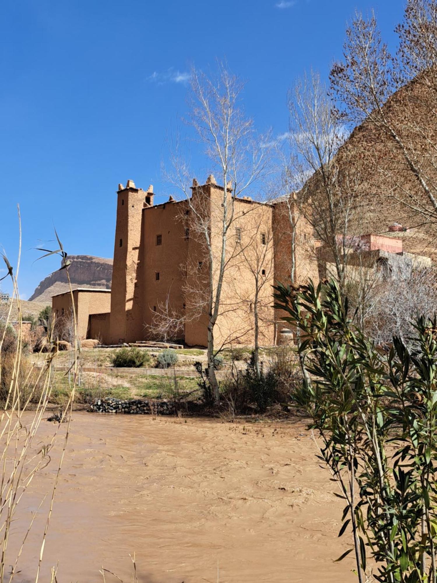 Berbere De La Montagne Hotel Imdiazene Buitenkant foto
