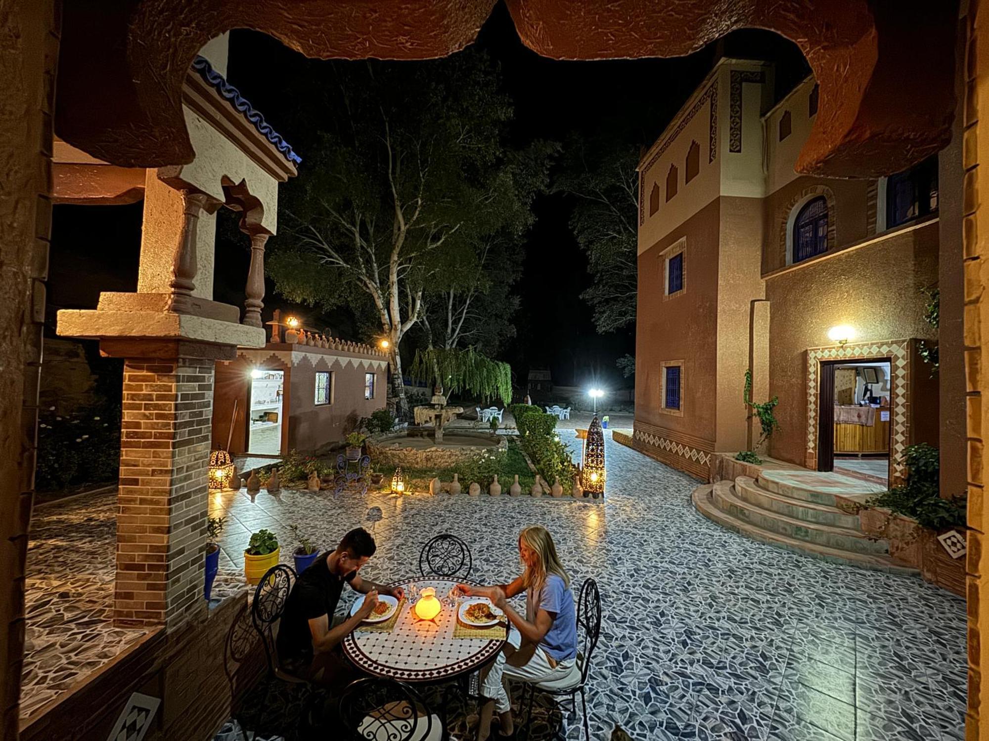 Berbere De La Montagne Hotel Imdiazene Buitenkant foto
