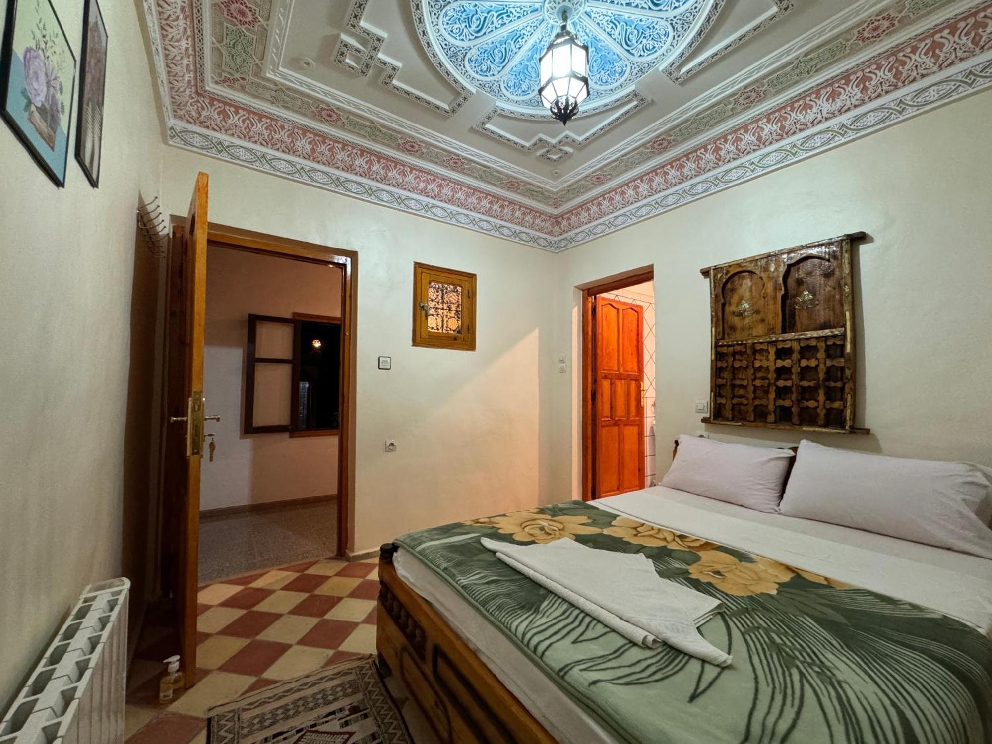Berbere De La Montagne Hotel Imdiazene Buitenkant foto