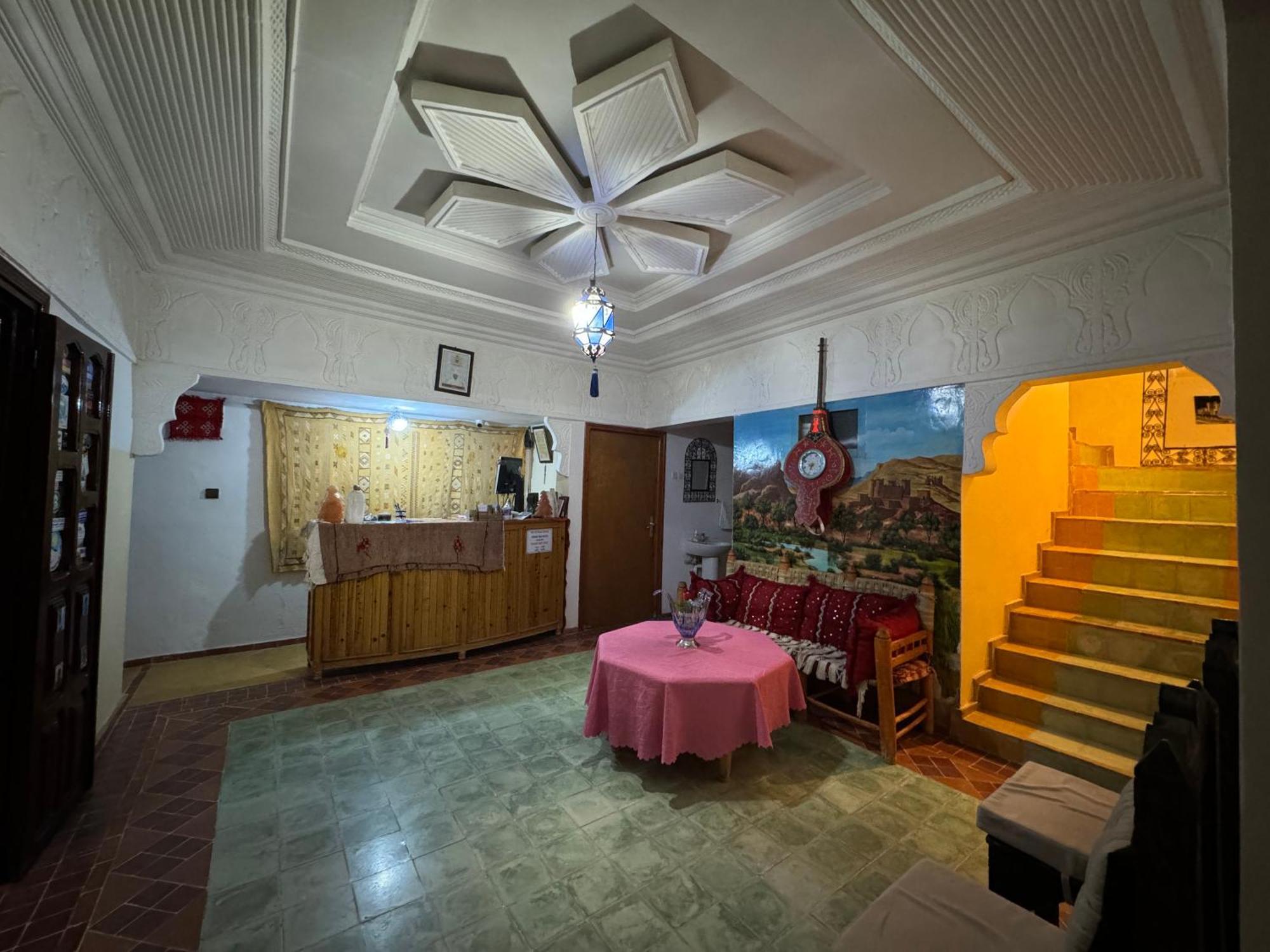 Berbere De La Montagne Hotel Imdiazene Buitenkant foto