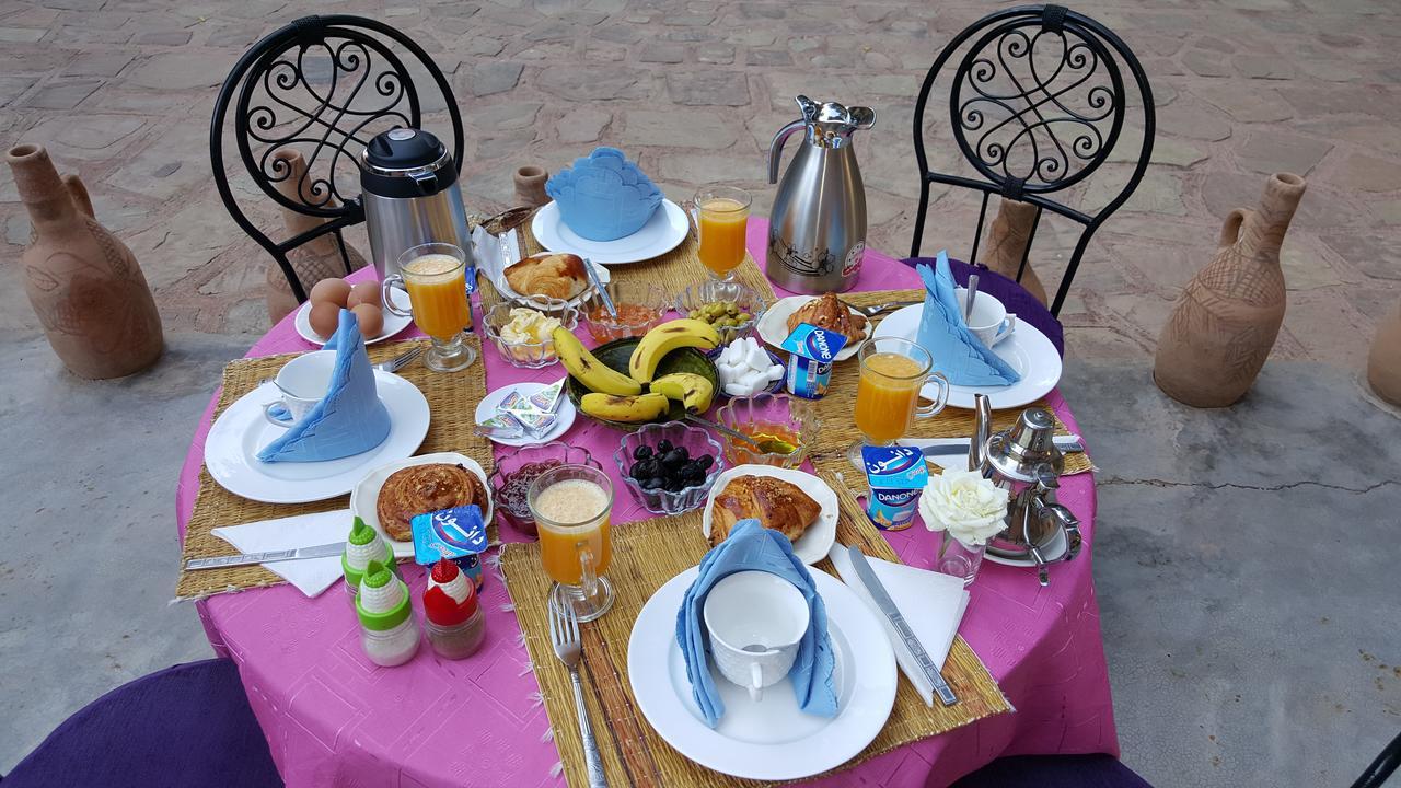 Berbere De La Montagne Hotel Imdiazene Buitenkant foto